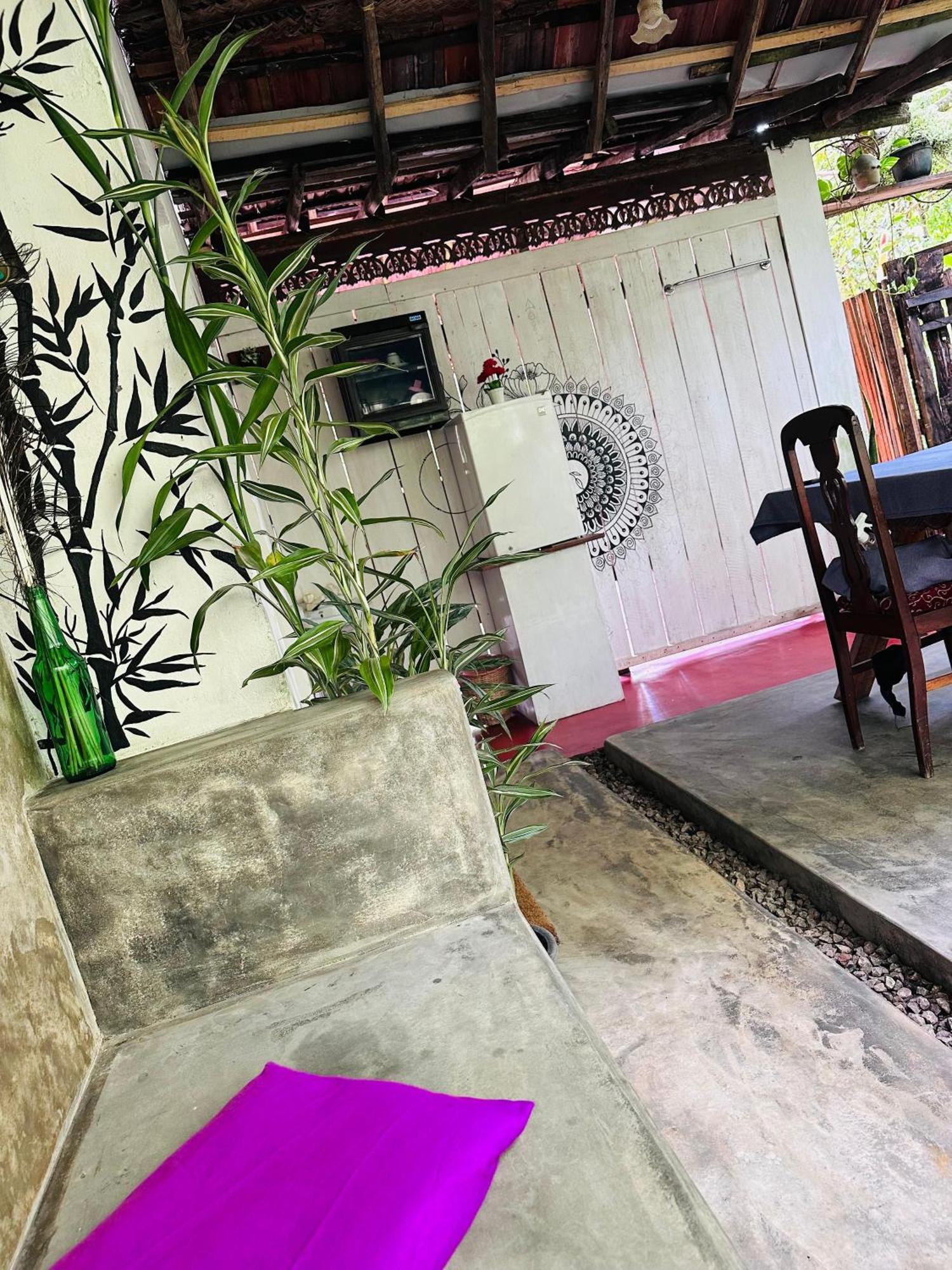 Bed and Breakfast Venora Hiriketiya Dikwella Sur Exterior foto